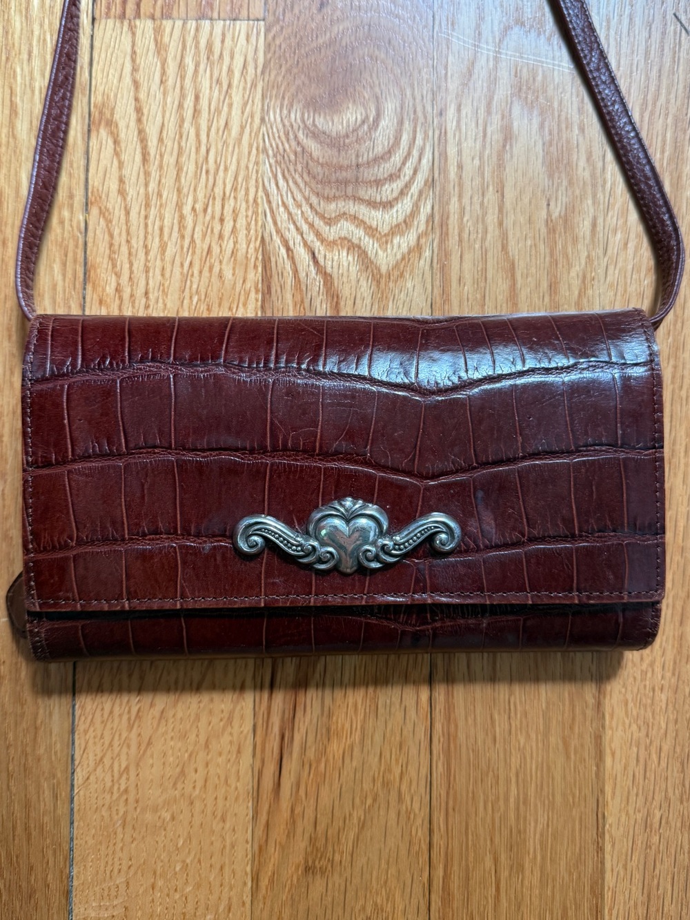 Brighton Brown Croc Embossed Crossbody Wallet Bag with Silver Heart Hardware